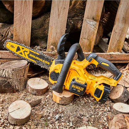 DEWALT 18V XR Brushless 30cm (12 ) Chainsaw Skin DCM565N-XE