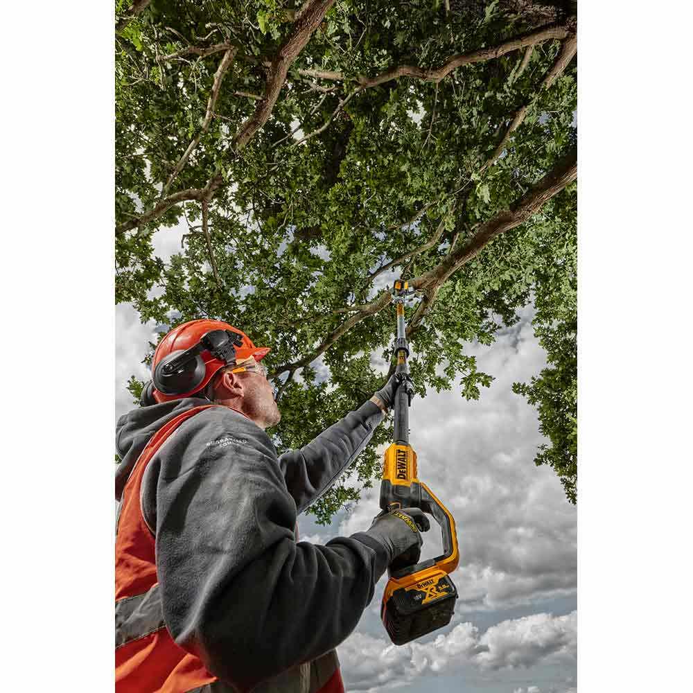 DEWALT 18V XR Brushless 20cm (8 ) Pole Saw Skin DCMPS567N-XE