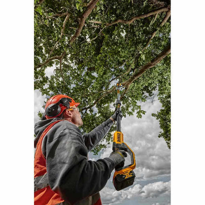 DEWALT 18V XR Brushless 20cm (8 ) Pole Saw Skin DCMPS567N-XE