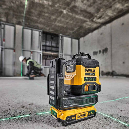 DEWALT 18V XR Compact 3 x 360 Degree Multiline Laser Kit Green DCLE34031D1-XE