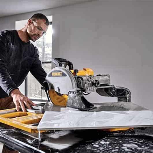 DEWALT 254mm Slide Table Wet Tile Saw D36000-XE