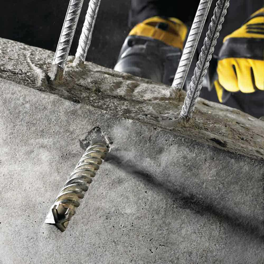 DEWALT 26mm XLR SDS Max Drill Bit DT60827-QZ