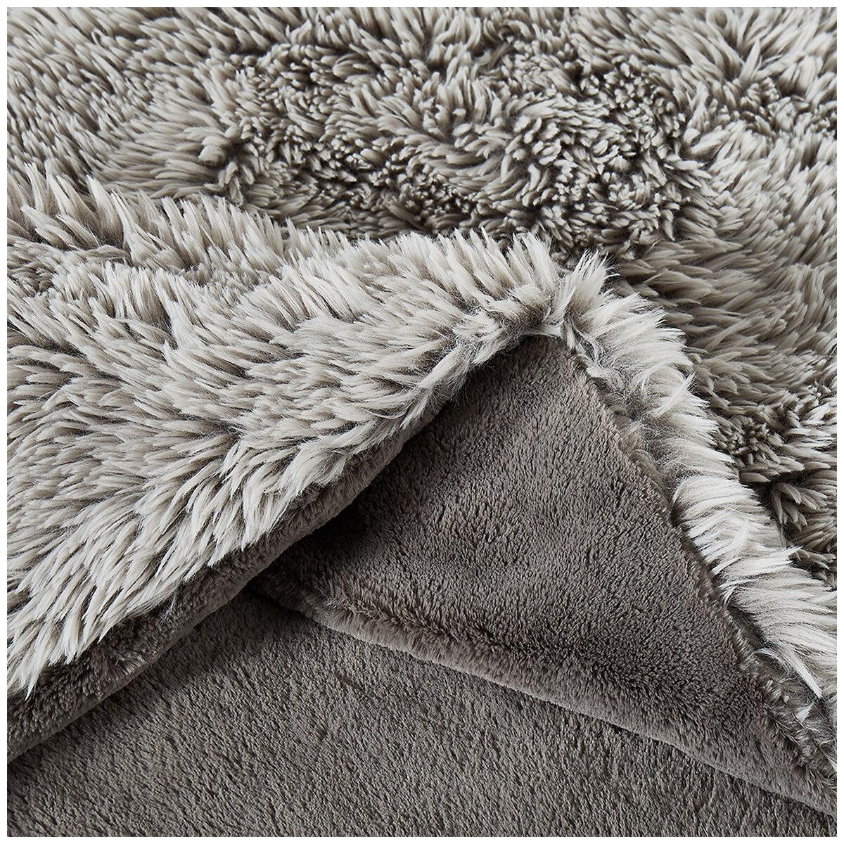 Frye Arctic Faux Fur Luxe Throw Grey