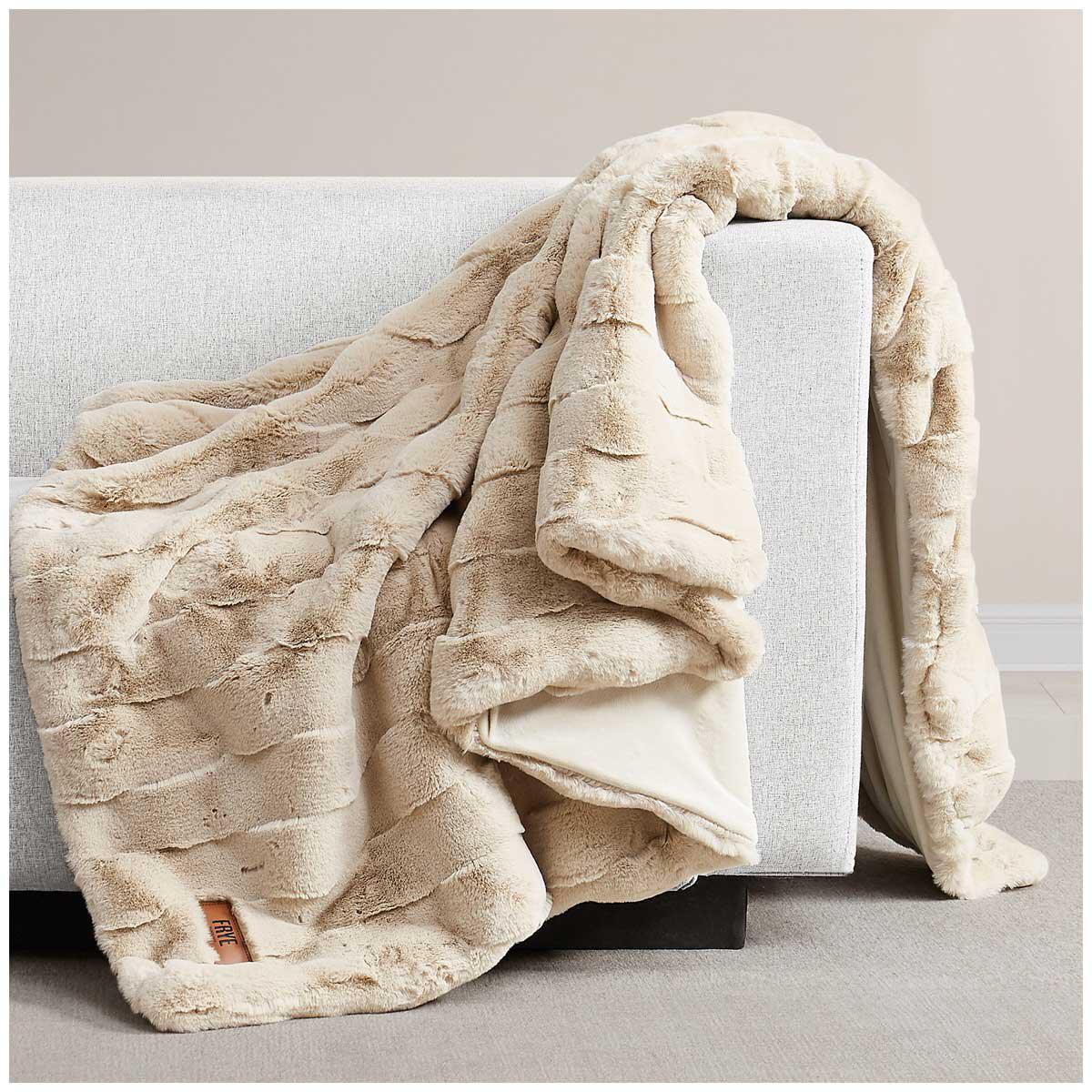 Frye Luxe Faux Fur Throw 152 x 178cm Chocolate