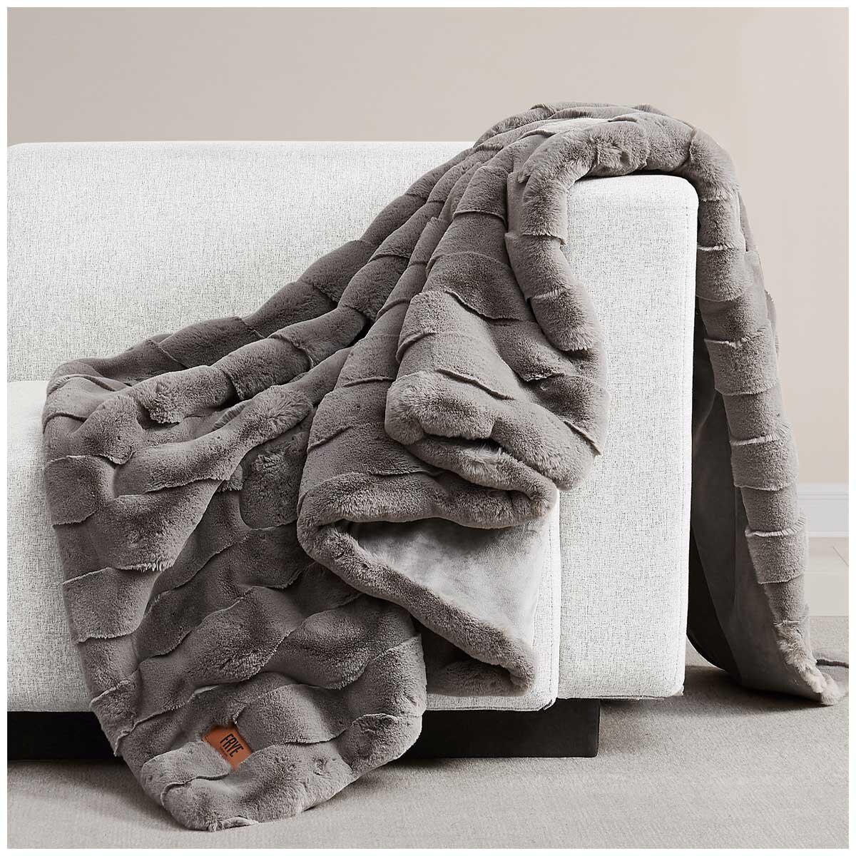 Frye Luxe Faux Fur Throw 152 x 178cm Cream