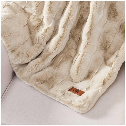 Frye Luxe Faux Fur Throw 152 x 178cm Cream