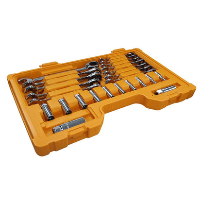 GEARWRENCH 111 Piece 1 4 and 1 2 Metric Socket Set 83069