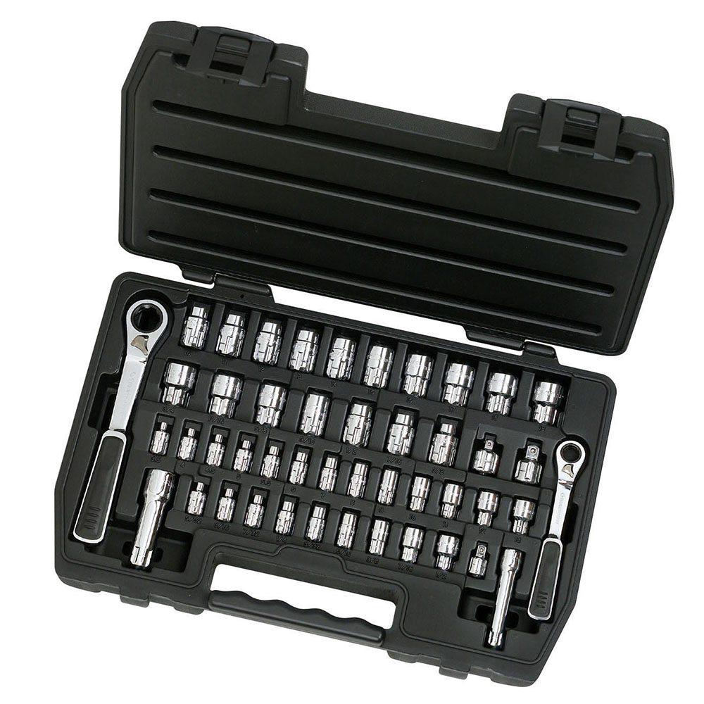 GEARWRENCH 46 pcs 1 4inch and 3 8inch Drive Pass Thru 6 Point SAE Metric Tool Set 8946