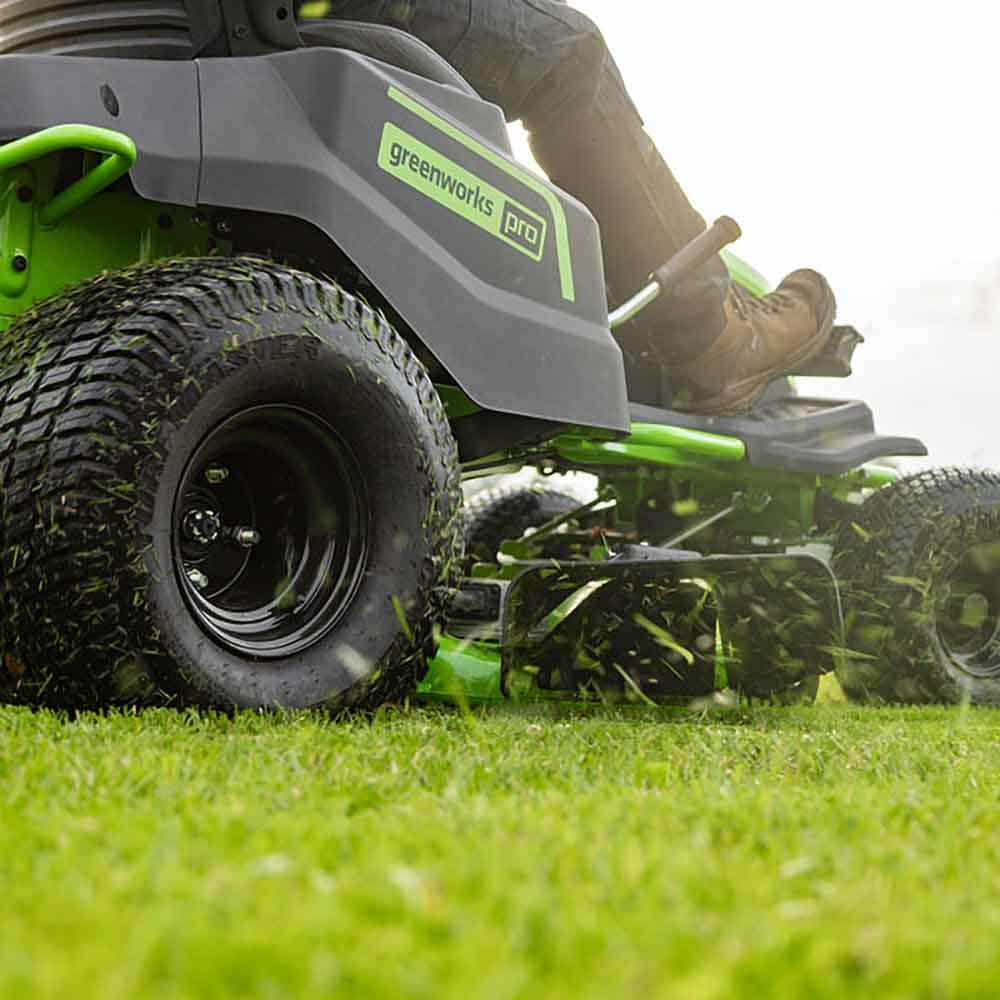 GREENWORKS 6 x 8.0Ah 42 Ride on Mower 7400707AU