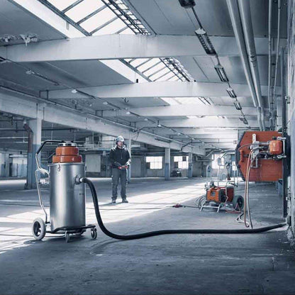 HUSQVARNA 230V Slurry Vacuum Extractor W70P