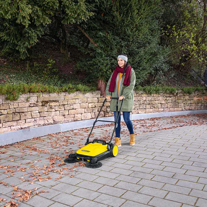 KARCHER 20L 680mm Manual Sweeper S4 Twin 17663600