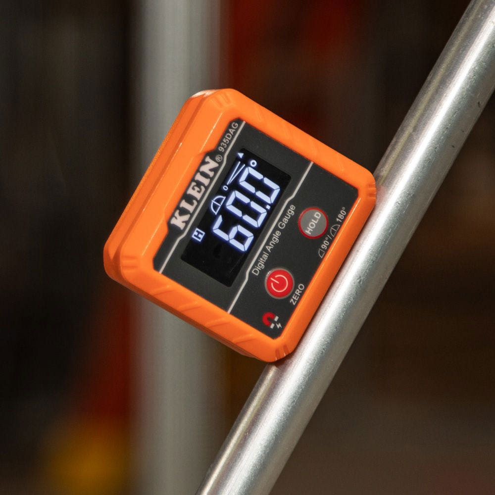 KLEIN Digital Angle Gauge and Level A935DAG