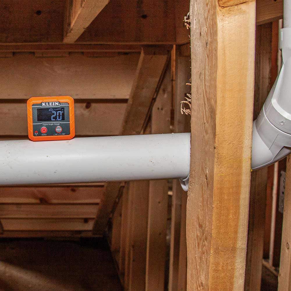 KLEIN Digital Angle Gauge and Level A935DAG