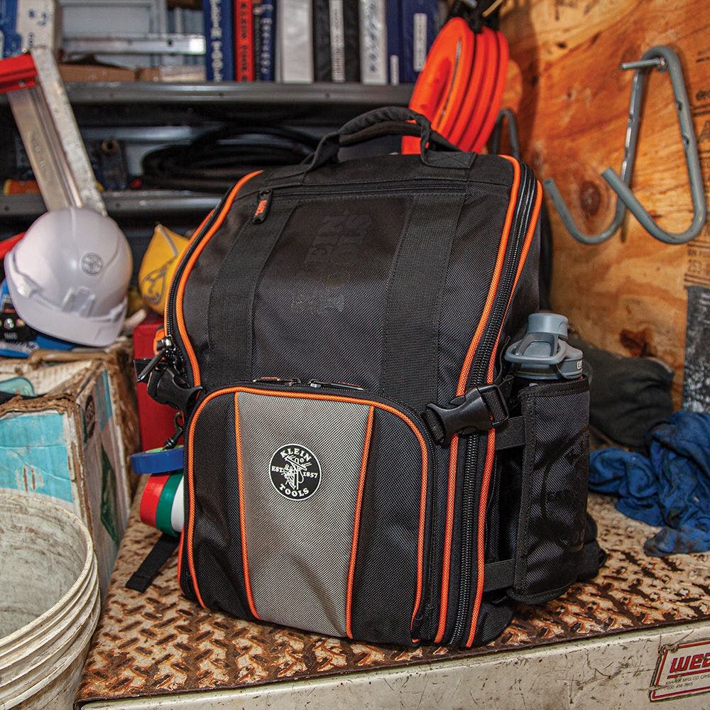 KLEIN Tradesman Pro 21 Pocket Tool Backpack w Work Light 55655