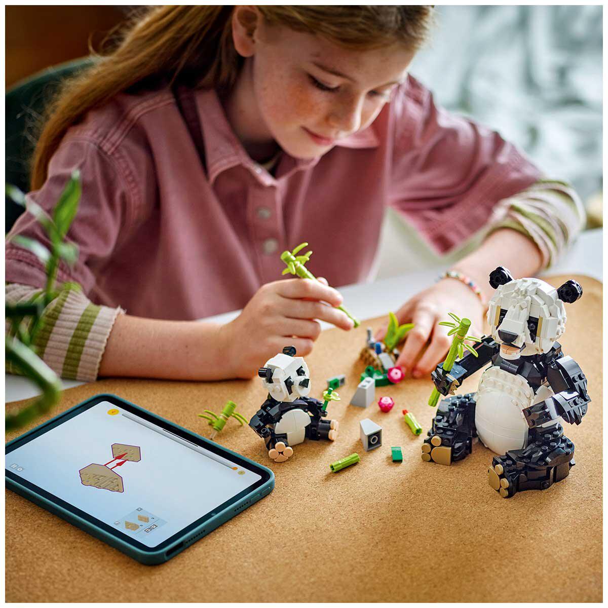 LEGO Creator 3 In 1 Wild Animals Panda Family 31165