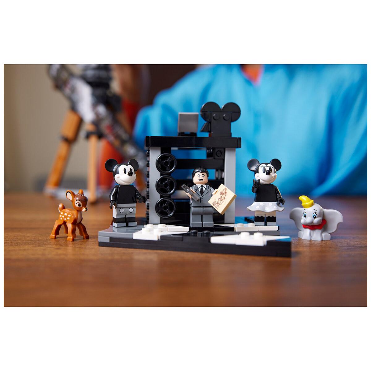 LEGO Disney Classic Walt Disney Tribute Camera 43230