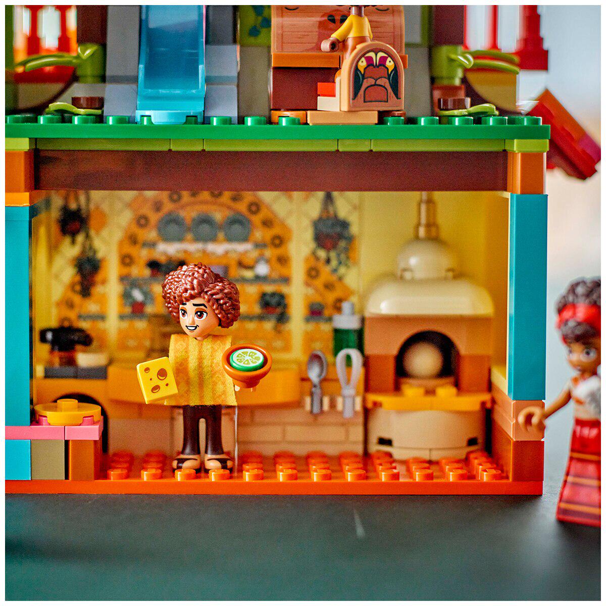 LEGO Disney Classic The Magical Madrigal House 43245