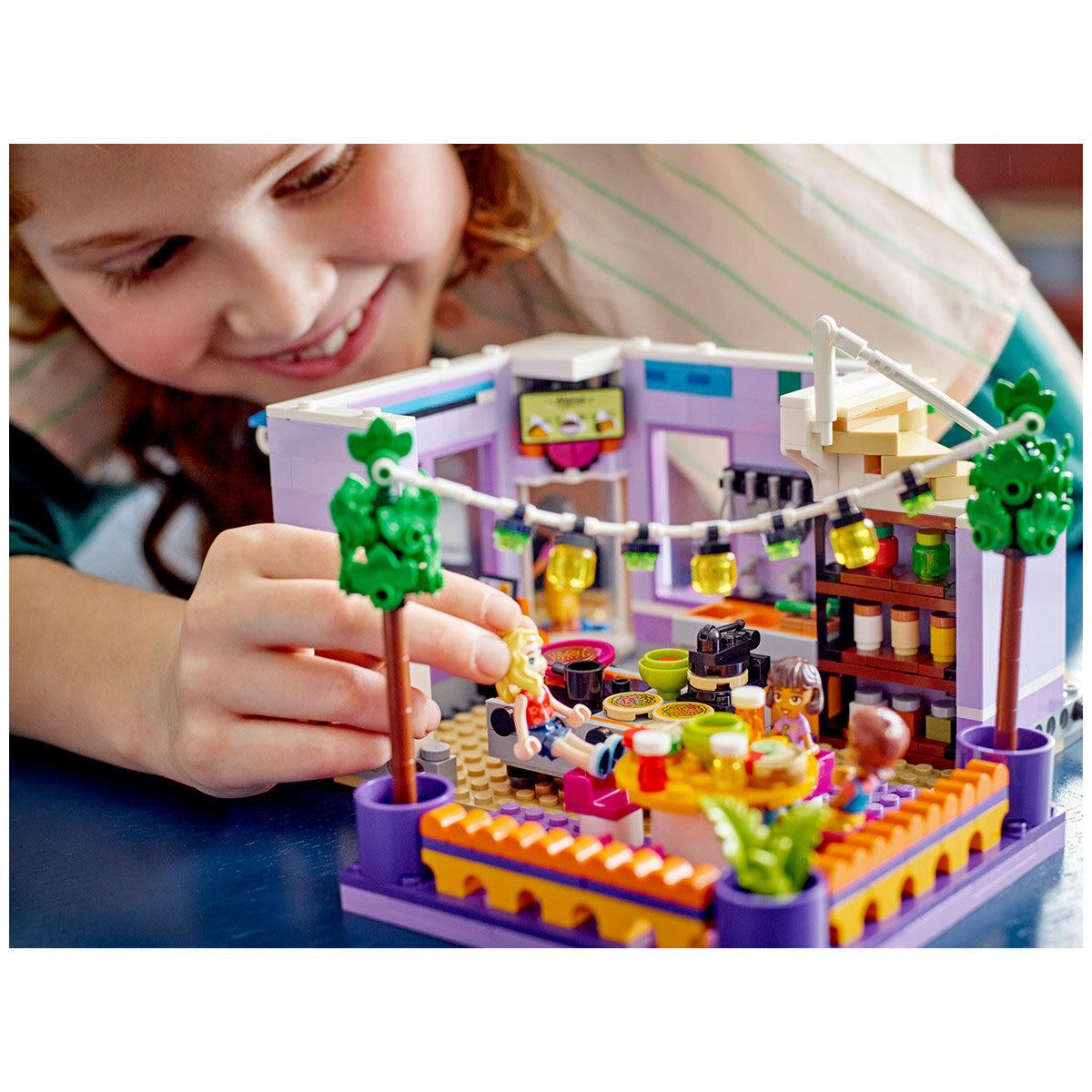 LEGO Heartlake City Community Kitchen 41747