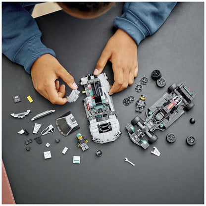 LEGO Speed Champions Mercedes-AMG F1 W12 E Performance And Mercedes-AMG Project One 76909