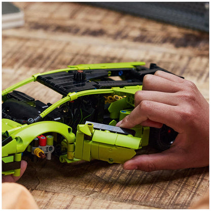 LEGO Technic Lamborghini Huracn Tecnica 42161