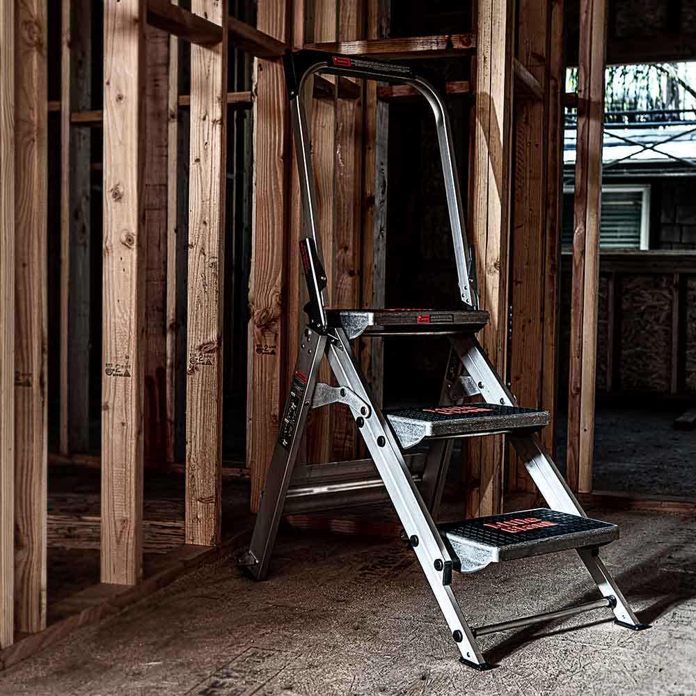 LITTLE GIANT Safety Step 3 - with bar 10310BA440