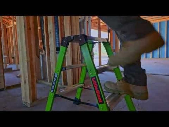 LITTLE GIANT Sure Step Double Sided Fibreglass 3 Step Ladder 11953