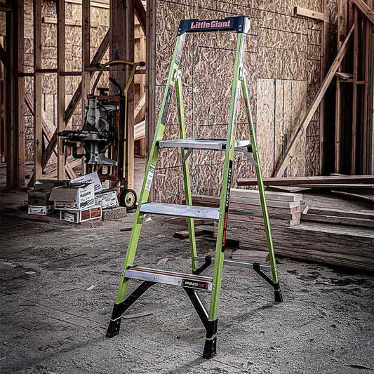 LITTLE GIANT Tuff-N-Lite Fibreglass Platform 3 Step 15365440
