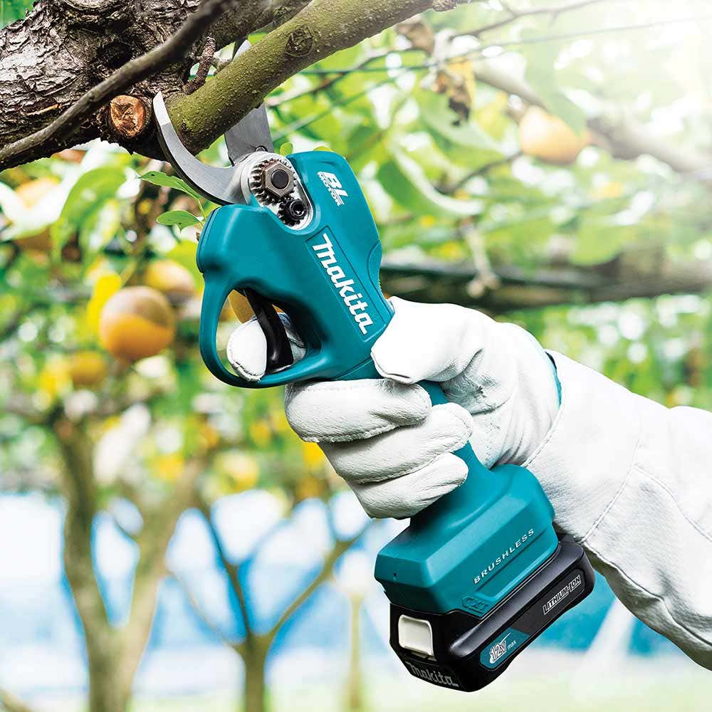 MAKITA 12V Max Brushless 25mm Pruning Shears Skin UP100DZ