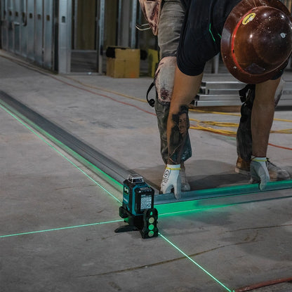 MAKITA 12V Max Green 3 x 360 degrees Line Laser Skin SK700GD