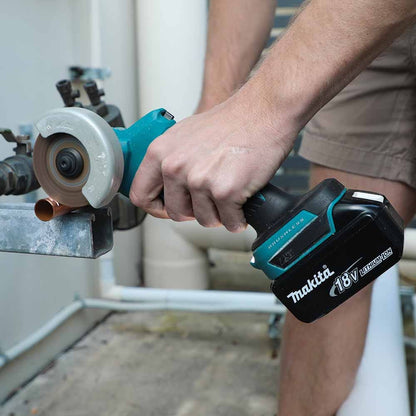 MAKITA 18V Brushless 76mm Compact Cut Off Saw Skin DMC300Z