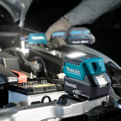 MAKITA 18V LXT LED Compact Flashlight Skin DML817