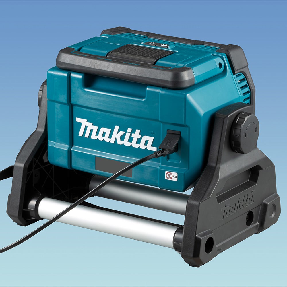 MAKITA 2x 18V High Brightness LED Work Light w. Tripod Skin DML809X2