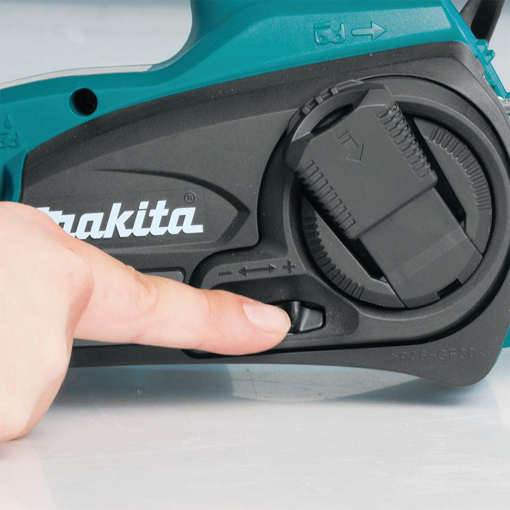 MAKITA 36V (18Vx2) 2 x 5.0Ah 300mm Chainsaw Kit DUC302PT2