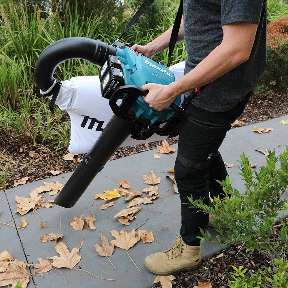 MAKITA 36V (18Vx2) Brushless 2 x 5.0Ah Blower Vacuum Kit DUB363PT2V