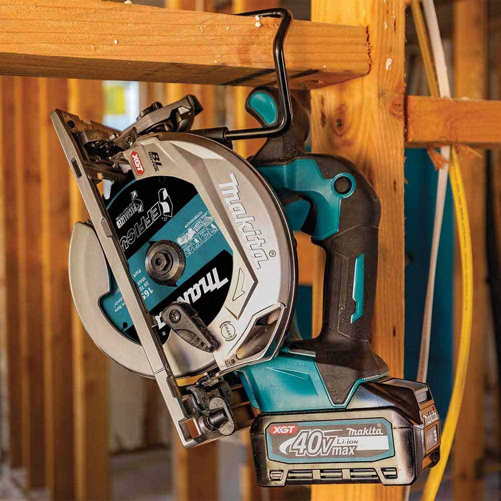 MAKITA 40V Max Brushless XGT 165mm (6-1 2 ) Circular Saw Skin HS012GZ