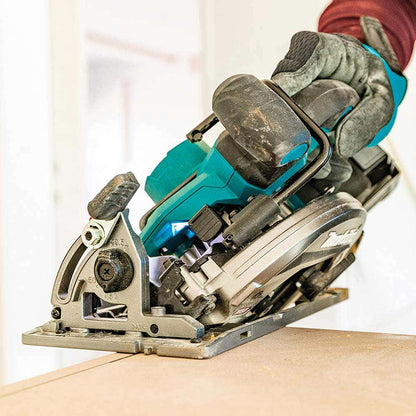 MAKITA 40V Max Brushless XGT 165mm (6-1 2 ) Circular Saw Skin HS012GZ
