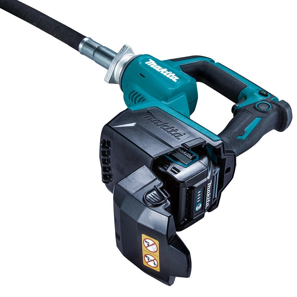 MAKITA 40V Max XGT 1200mm Concrete Vibrator Skin VR004GZ