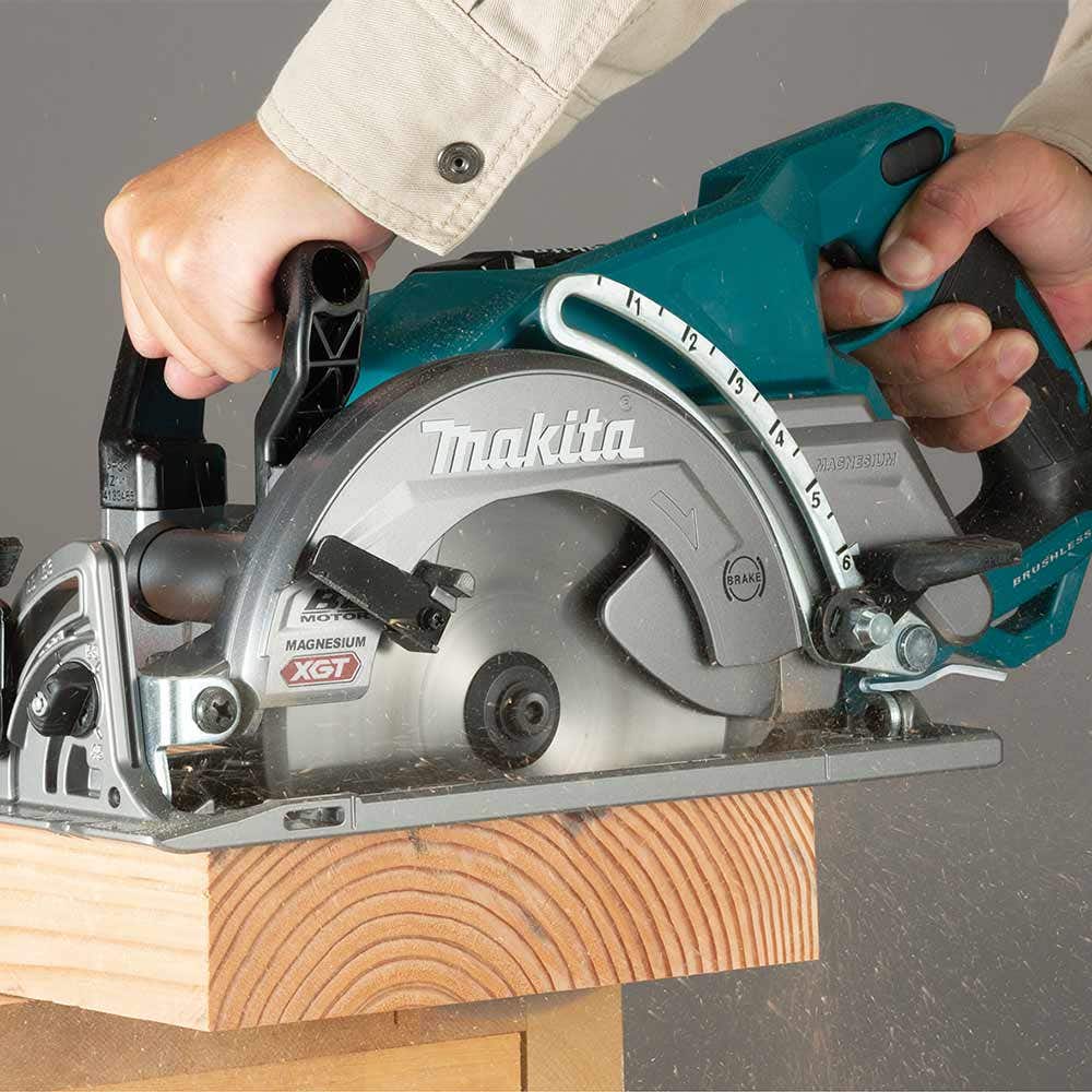 MAKITA 40V Max XGT Brushless 185mm Rear Handle Circular Saw Skin RS001GZ