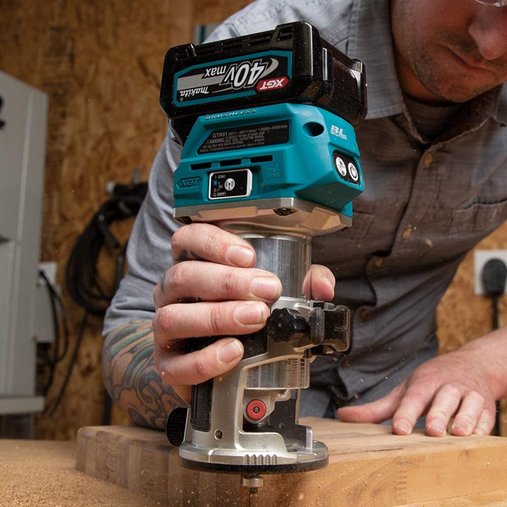 MAKITA 40V Max XGT Brushless 1 4 Laminate Trimmer with Accessory Kit RT001GZ03