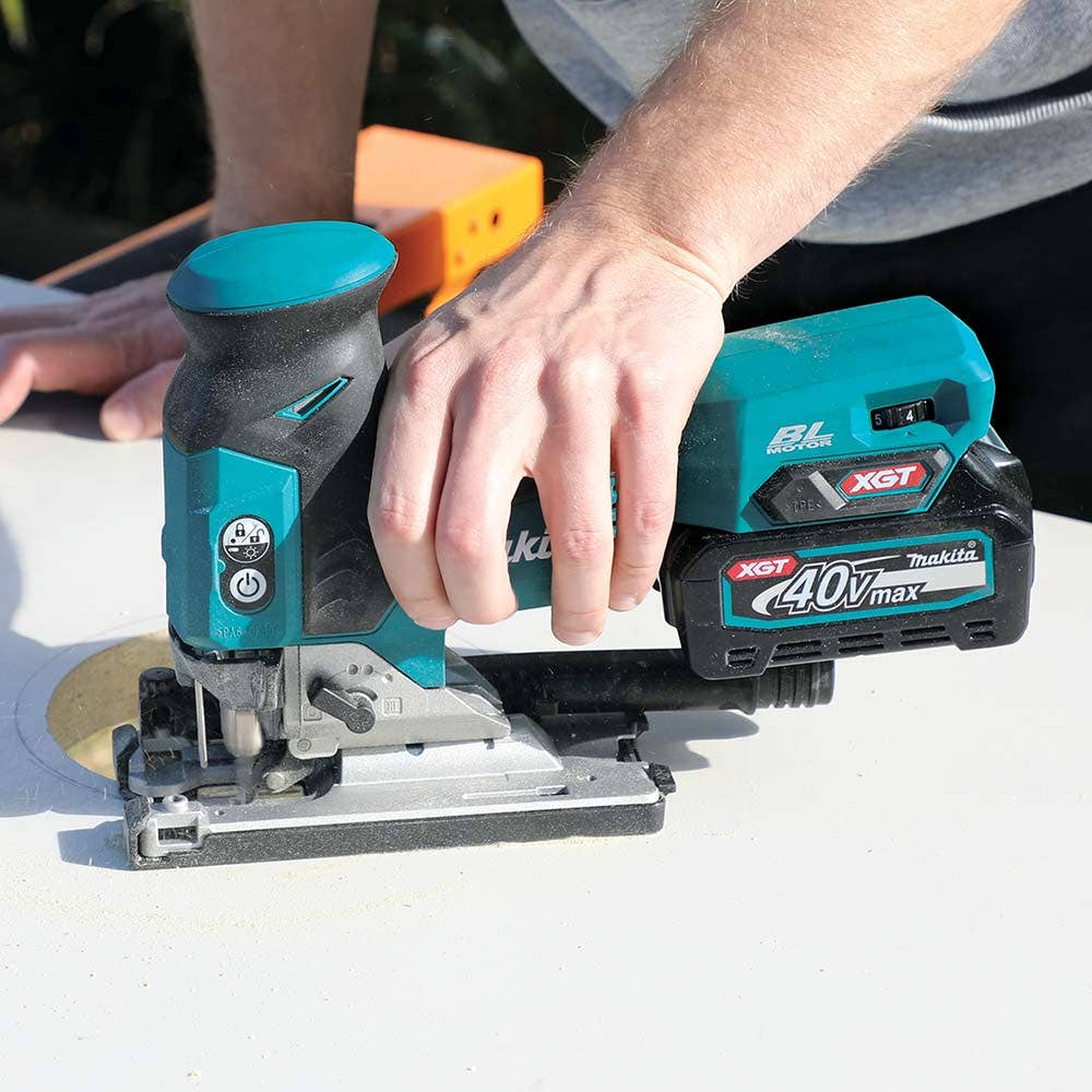 MAKITA 40V Max XGT Brushless 26mm Barrel Handle Jigsaw Skin JV001GZ