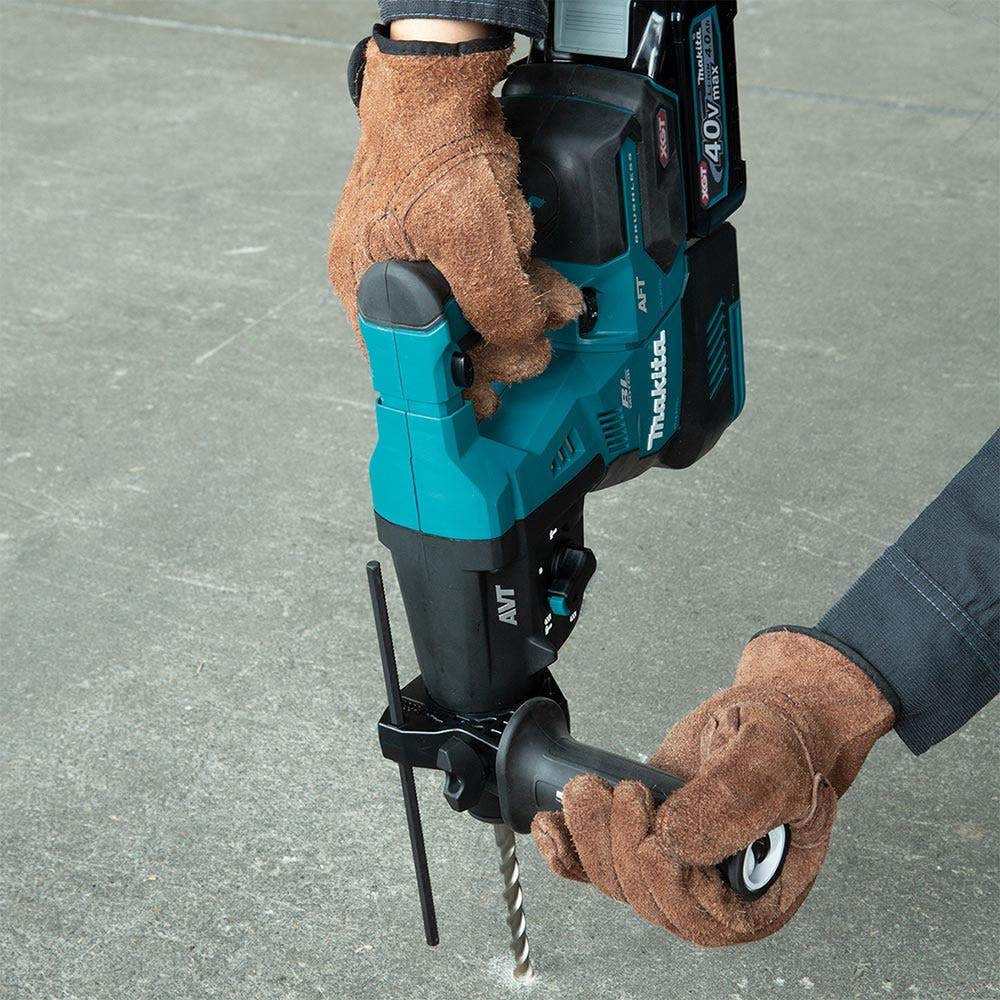 MAKITA 40V Max XGT Brushless AWS 28mm Normal Chuck Rotary Hammer Kit HR001GM201