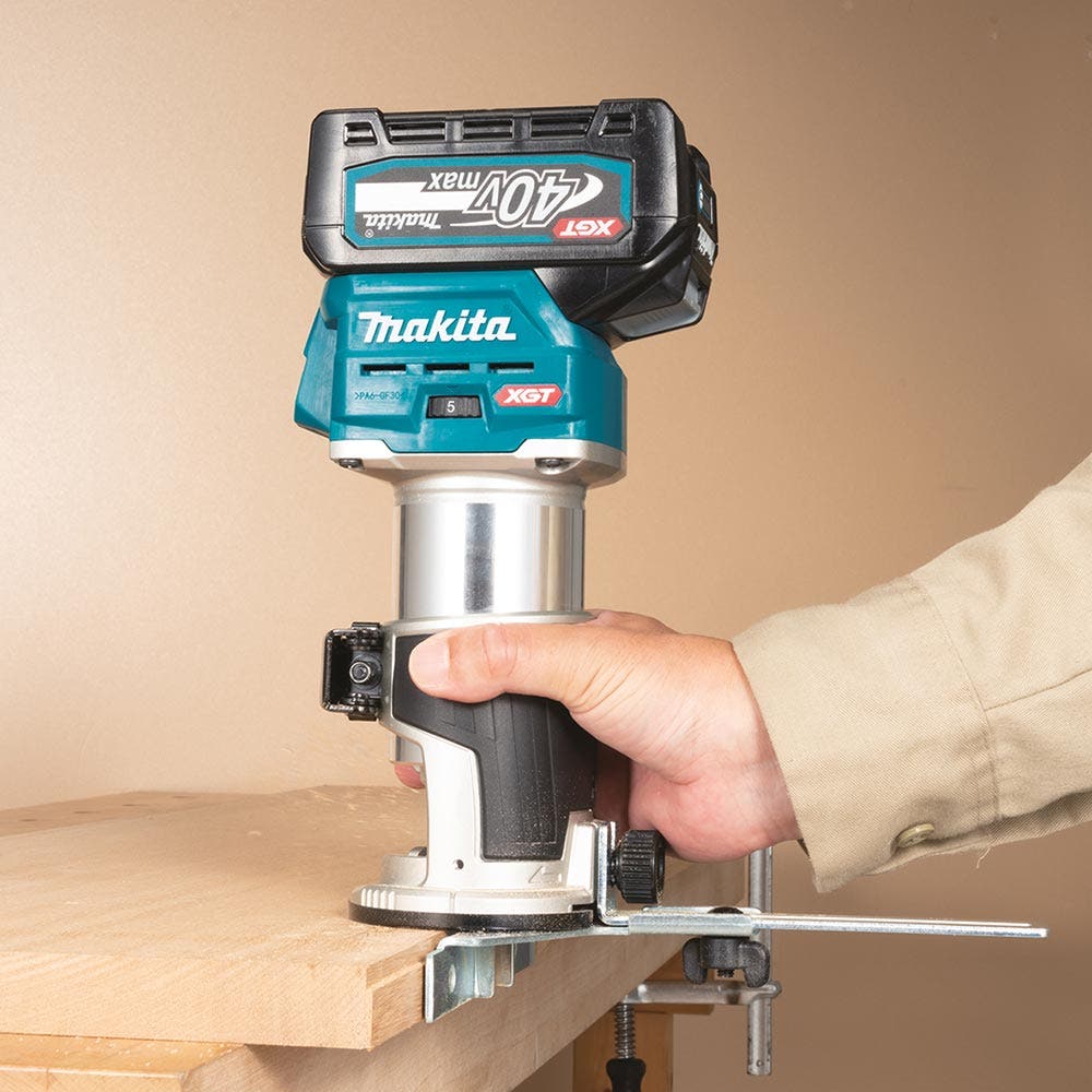 MAKITA 40V Max XGT Brushless 1 4 Laminate Trimmer Skin RT001GZ02