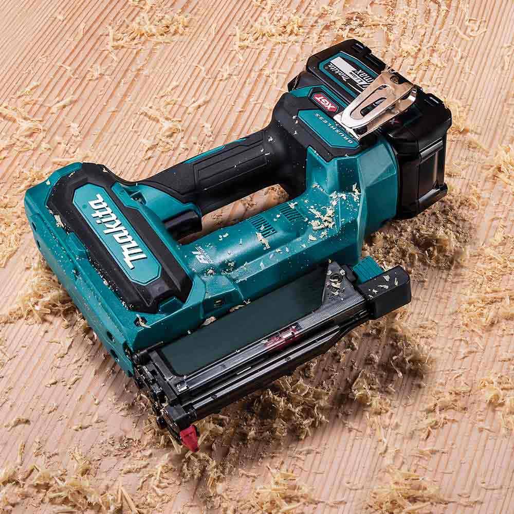 MAKITA 40V Max XGT Brushless 23Ga Pin Nailer Skin PT001GZ