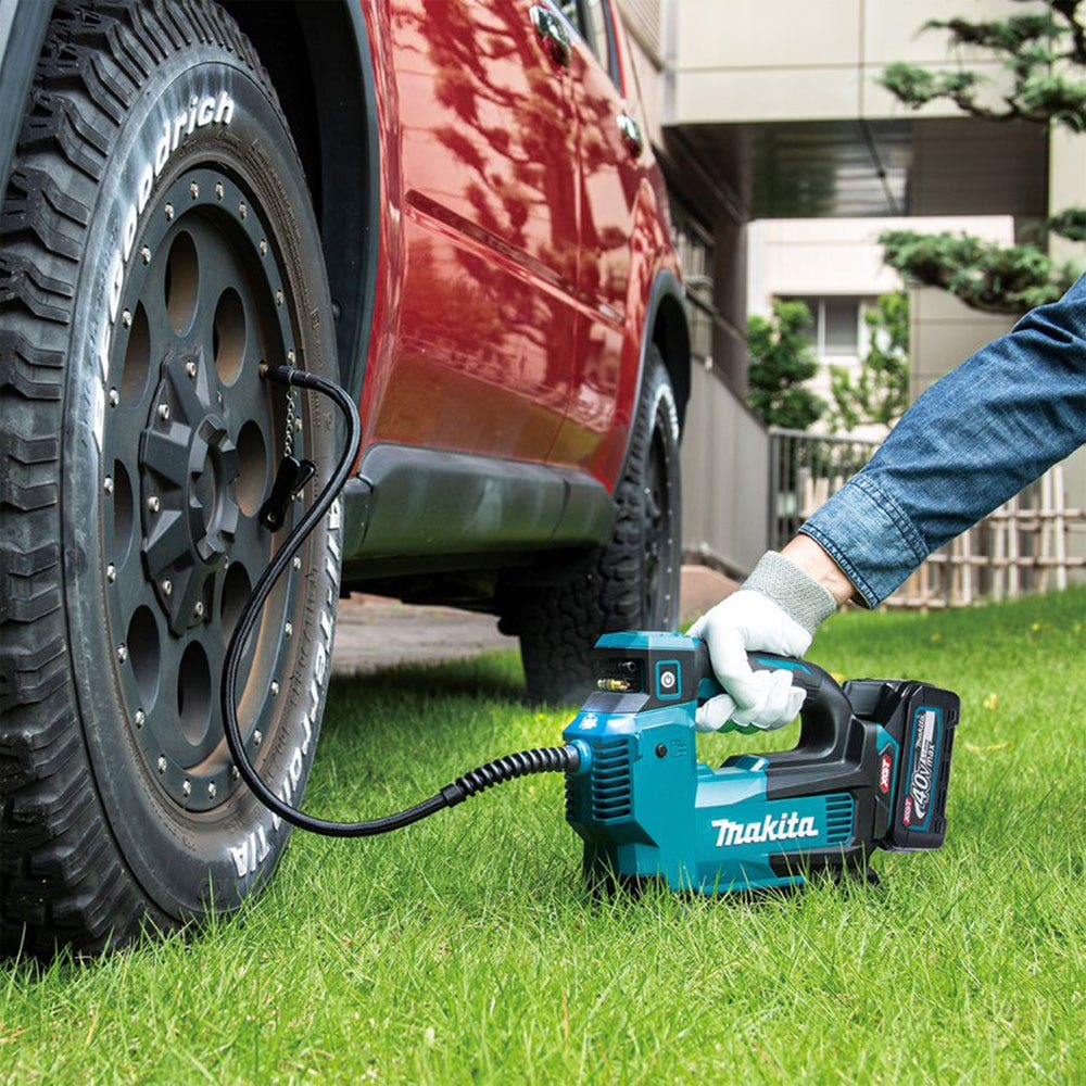 MAKITA 40V Max XGT Inflator Skin MP001GZ