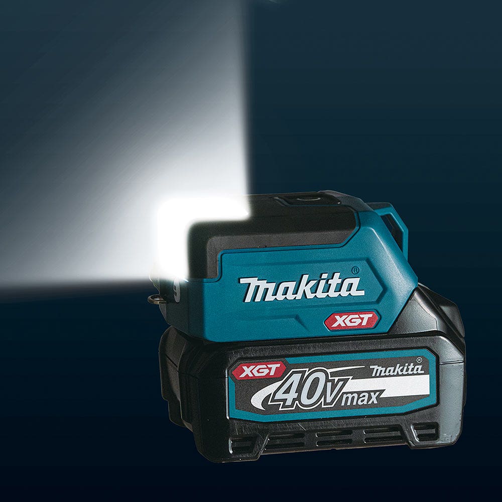 MAKITA 40V Max XGT LED Compact Flashlight Skin ML011G