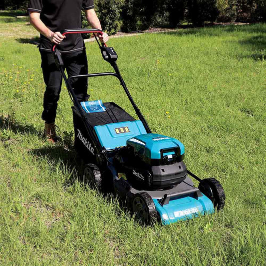 MAKITA 534mm Brushless Self-Propelled Lawn Mower LM001CZX1
