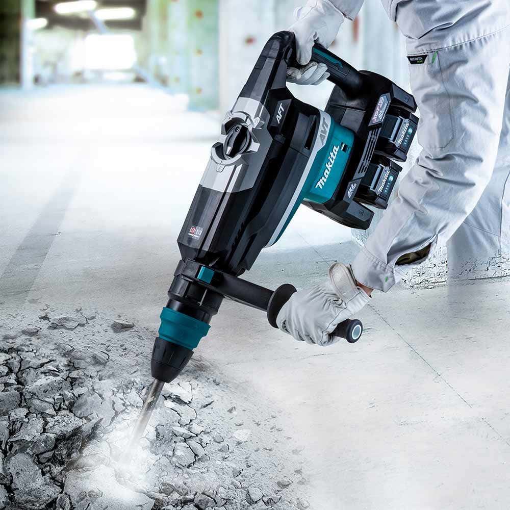 MAKITA 80V Max (40Vx2) XGT Brushless 2 x 5.0Ah SDS Max Rotary Hammer Kit HR006GT201