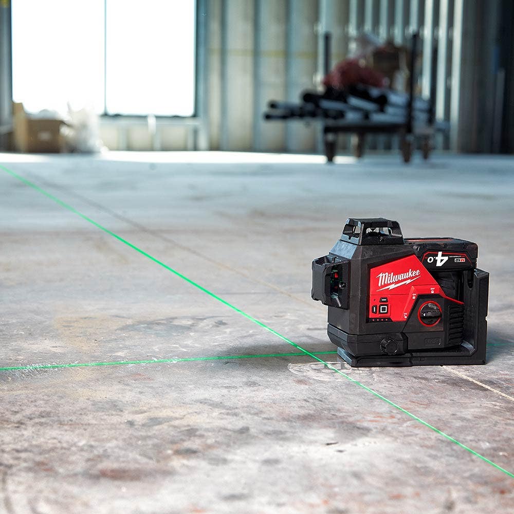 MILWAUKEE 12V 3 Plane Multiline Laser Level - Green Beam M123PLA-0C