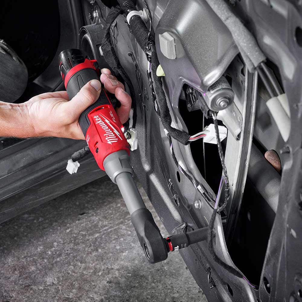 MILWAUKEE 12V FUEL 3/8inch High Speed Extended Reach Ratchet Skin M12FHIR38LR0