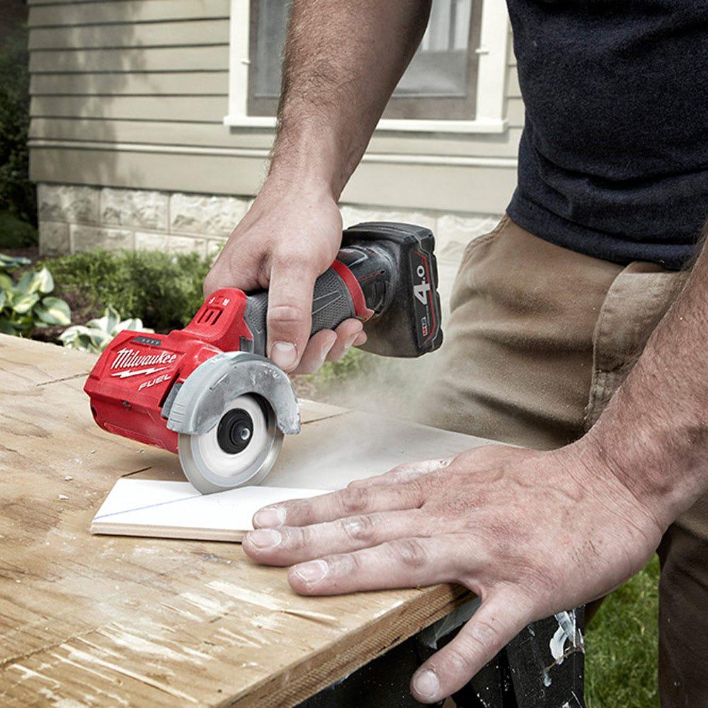 MILWAUKEE 12V FUEL Compact Cut Off Tool Skin M12FCOT-0